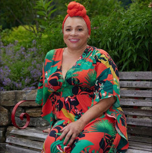 Meet your Posher, Yvette